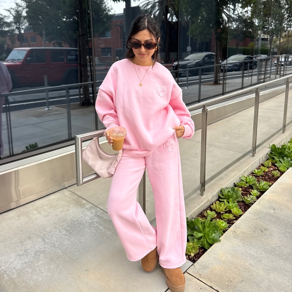 Edikted Women's Pink Sweatshirt and Pants Set